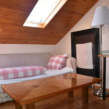 Hostel Small