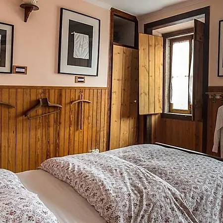 Small Hostel *