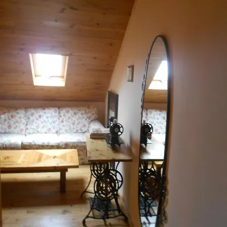 Hostel Small *