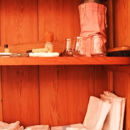 Hostel Small *